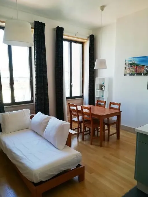 Appartement Le Rhone A Vos Pieds, Bellecour A Quelques Pas à Lyon
